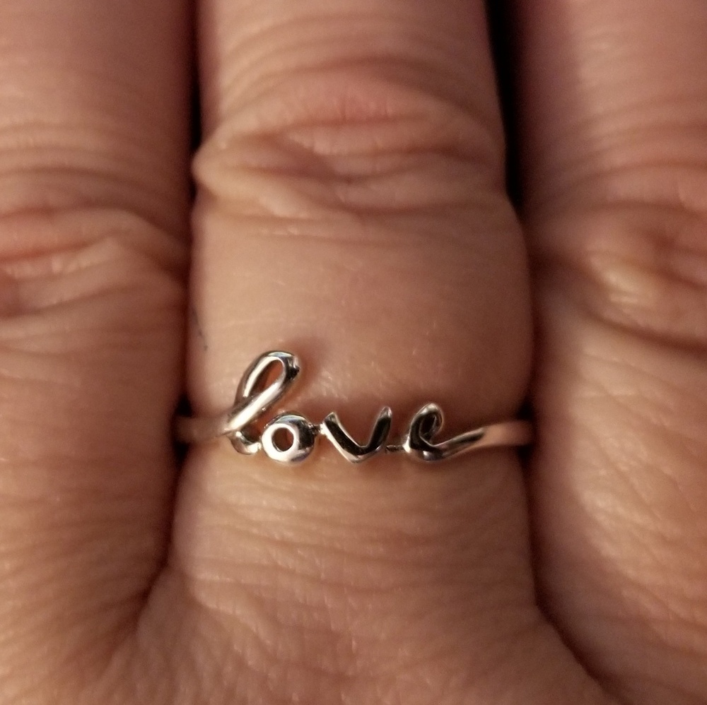 .925 Silver "Love" Ring - Picture 7 of 8